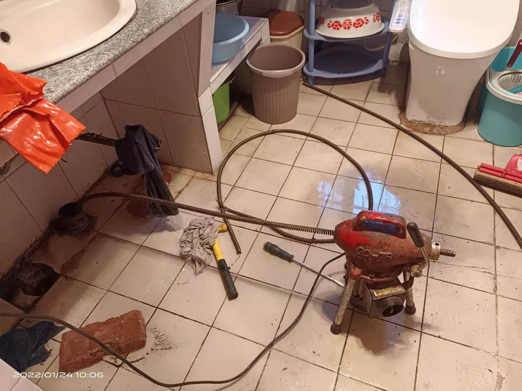 平坝疏通厨房下水道，地漏疏通