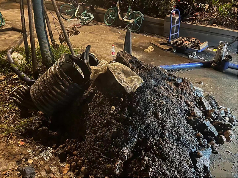 平坝本地下水道疏通师傅，不通不收费【距您500米】